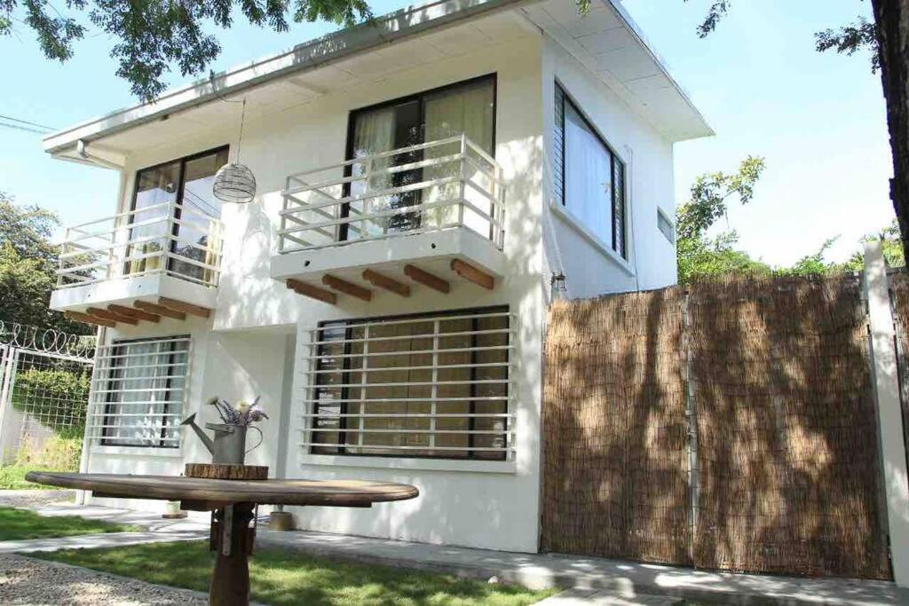 Casa Buda Liberia Cerca Del Aeropuerto Bagian luar foto